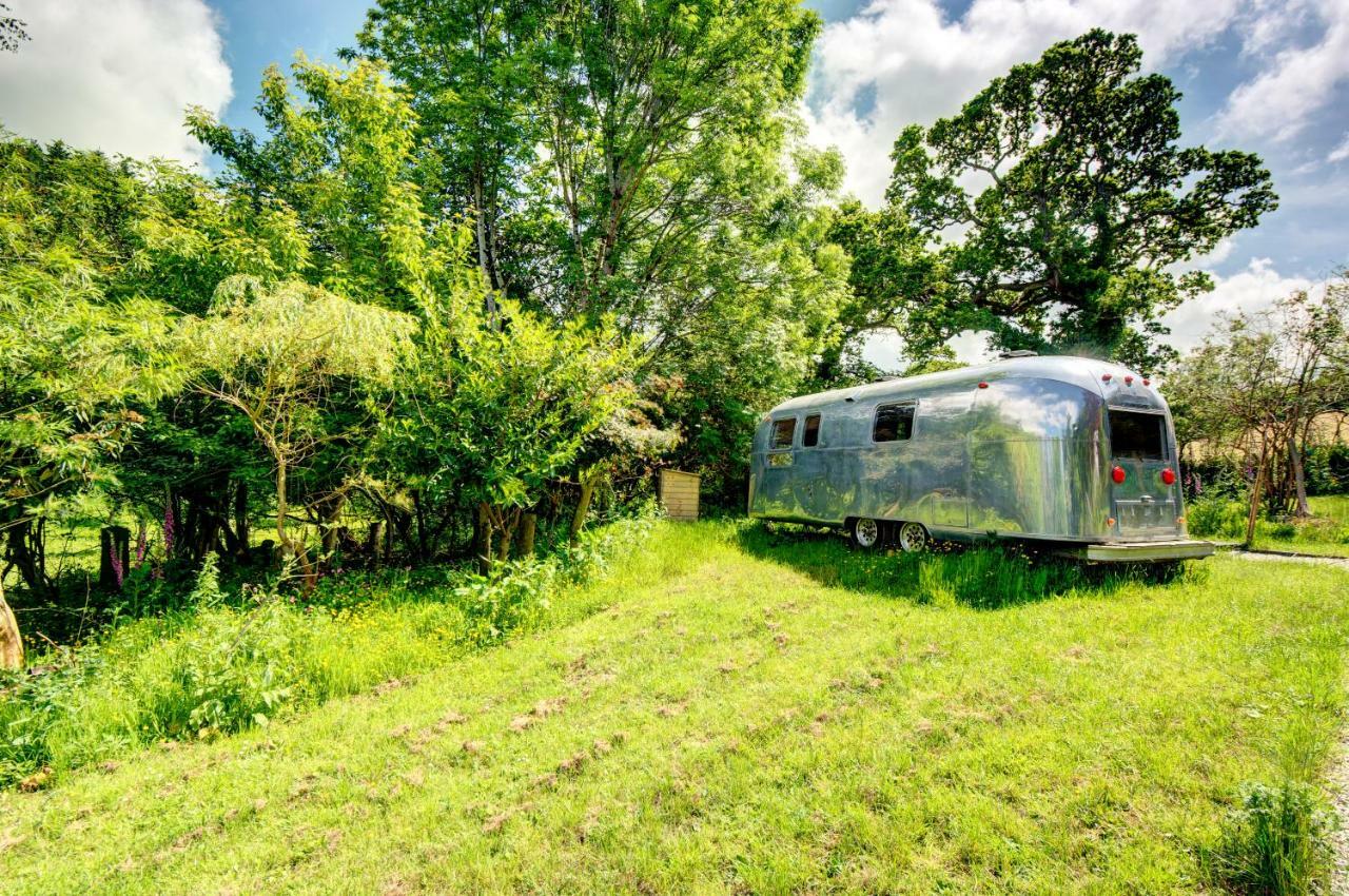 The Airstream Villa Penryn Dış mekan fotoğraf